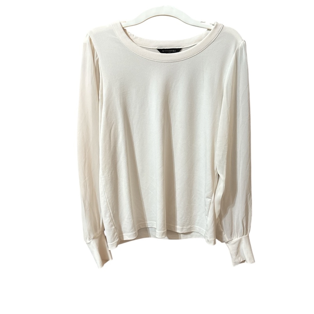 Banana Republic Factory Cream Relaxed Sheer Sleeve Shirt EUC XS